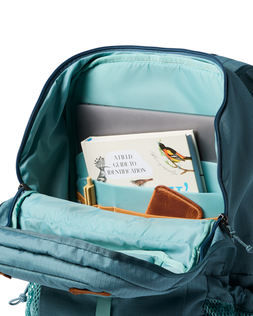 Clase 28L Daypack