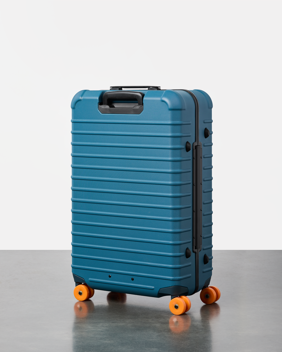 Coraza Suitcase - Medium Checked