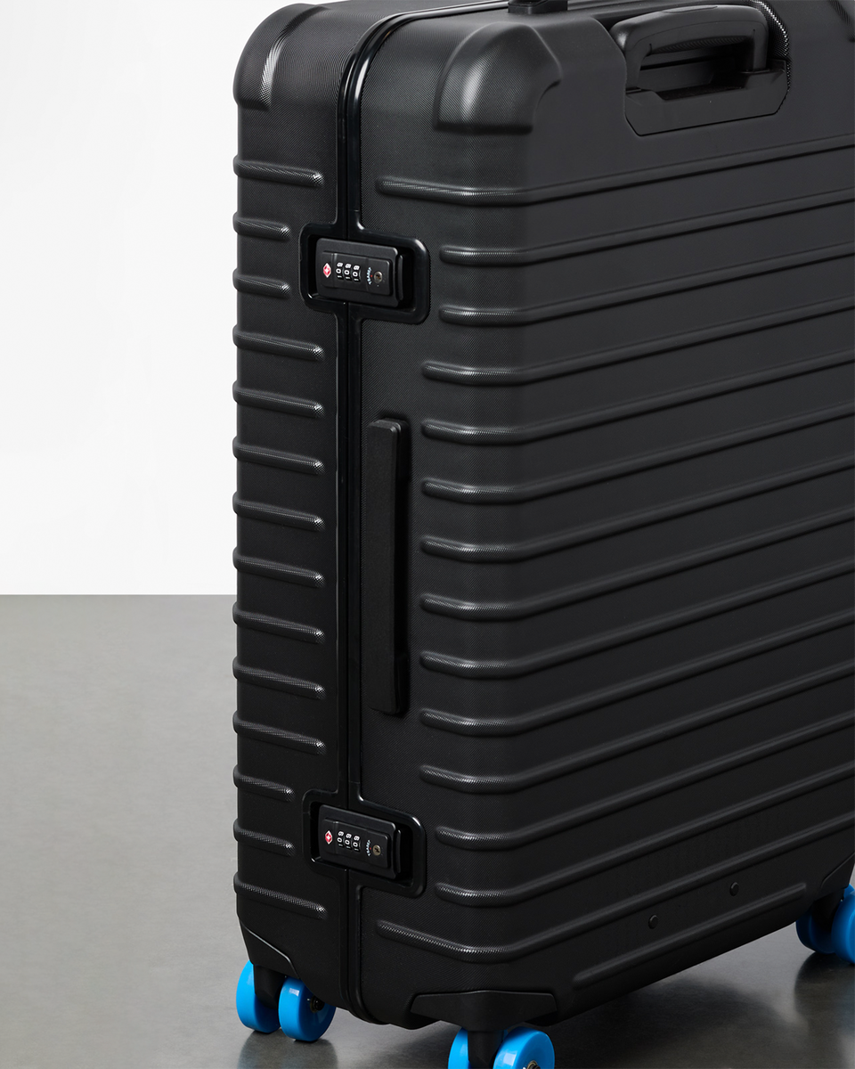 Coraza Suitcase - Medium Checked